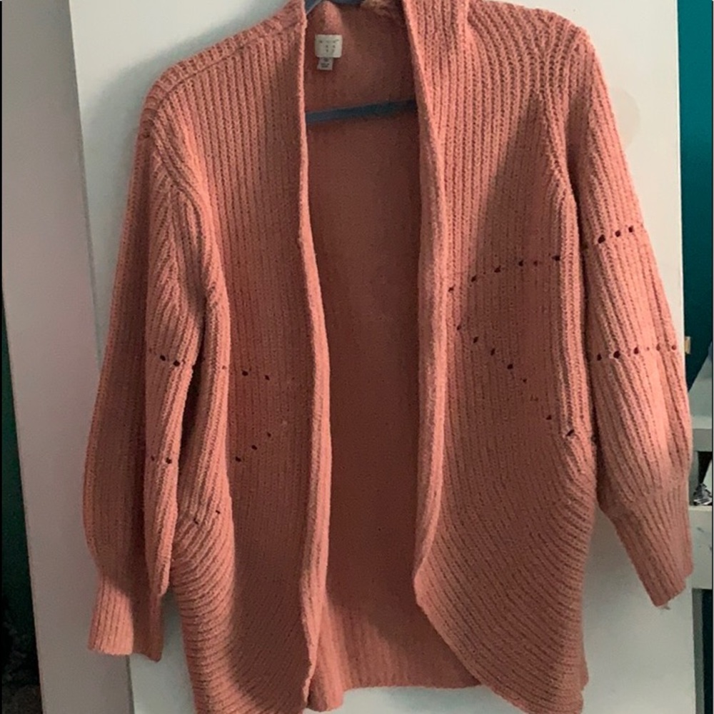 women’s pink knit cardigan